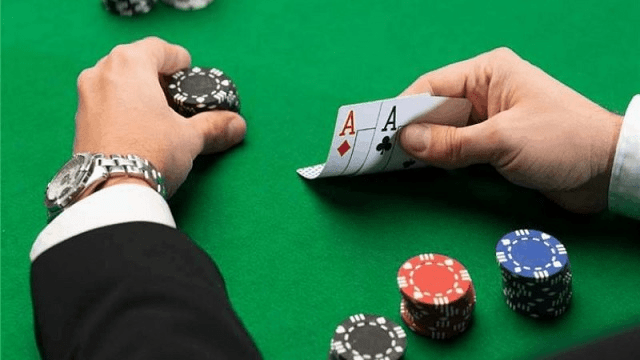 Không phải bluff nhiều – Cách chơi poker luôn thắng được sử dụng nhất